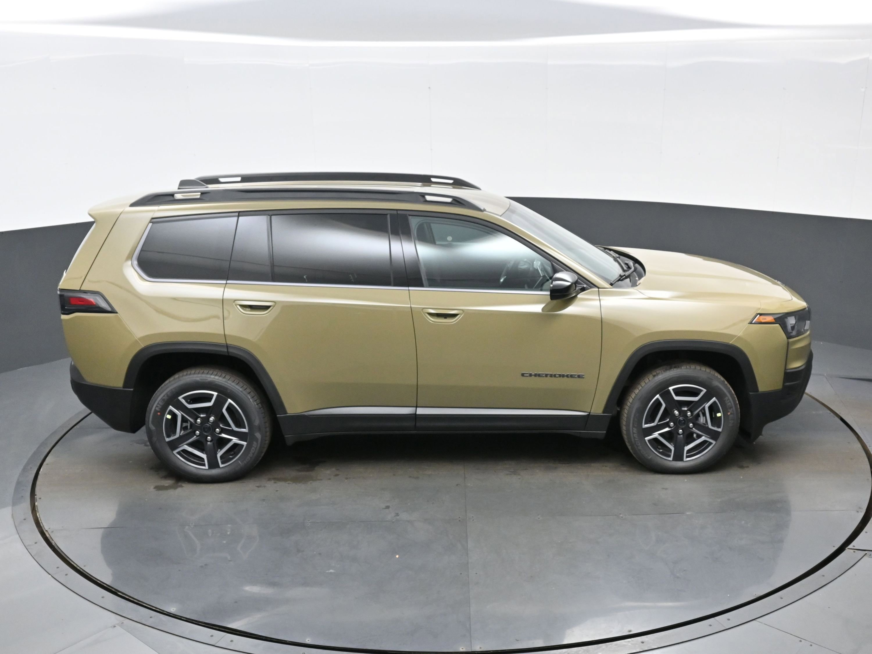 New 2026 Jeep Cherokee Laredo AWD/4WD image 26