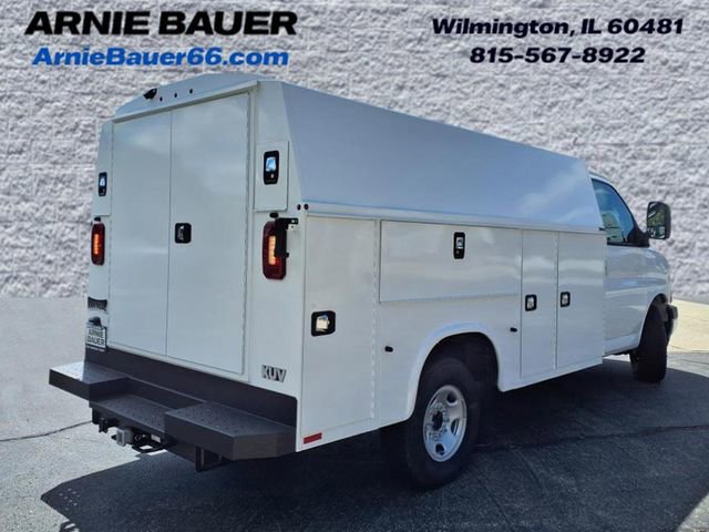 New 2025 Chevrolet Express 3500 w/ Power Convenience Package image 6