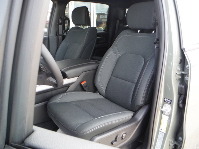 New 2026 RAM 1500 Big Horn AWD/4WD image 4