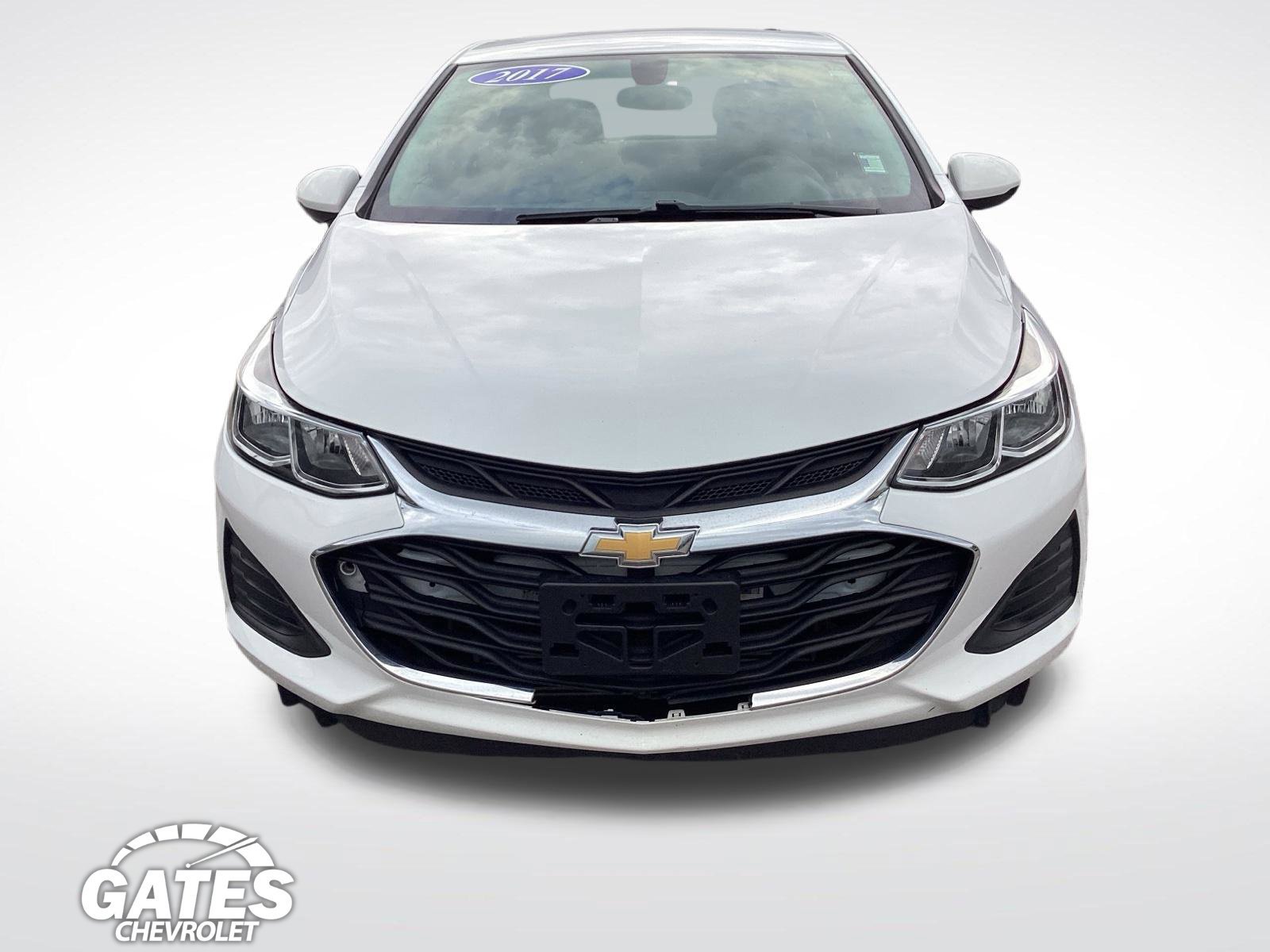 Used 2019 Chevrolet Cruze LS w/ LS Convenience Package FWD image 2