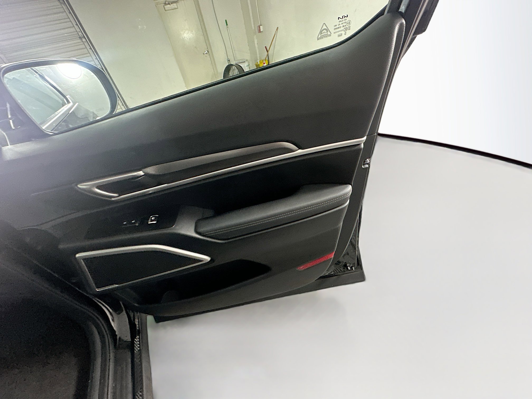 Used 2023 Kia Telluride S image 33