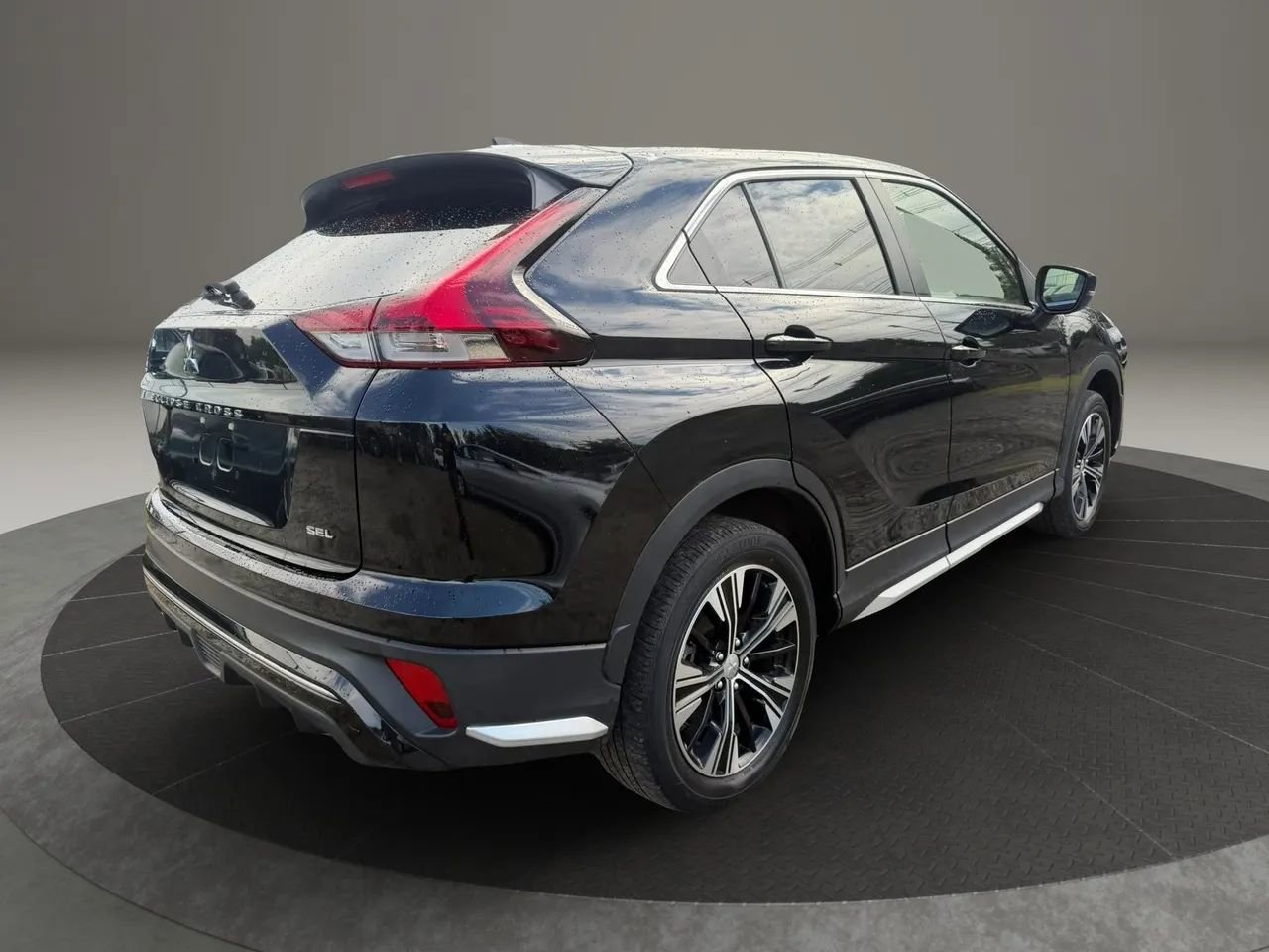 Used 2022 Mitsubishi Eclipse Cross AWD image 5