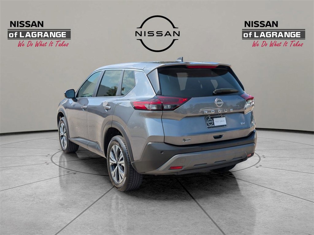 Used 2022 Nissan Rogue SV image 7