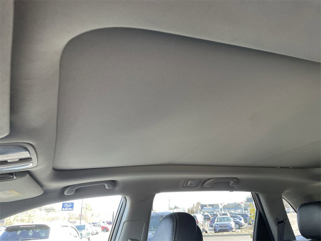 Used 2014 Kia Sorento SX w/ 3rd Row Package image 10