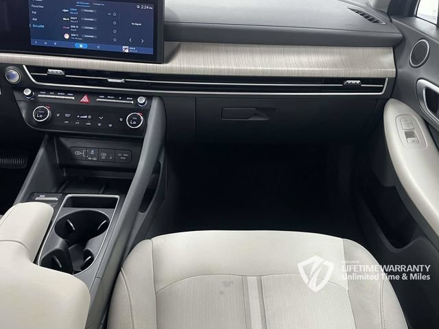 Used 2025 Hyundai Sonata SEL FWD image 20