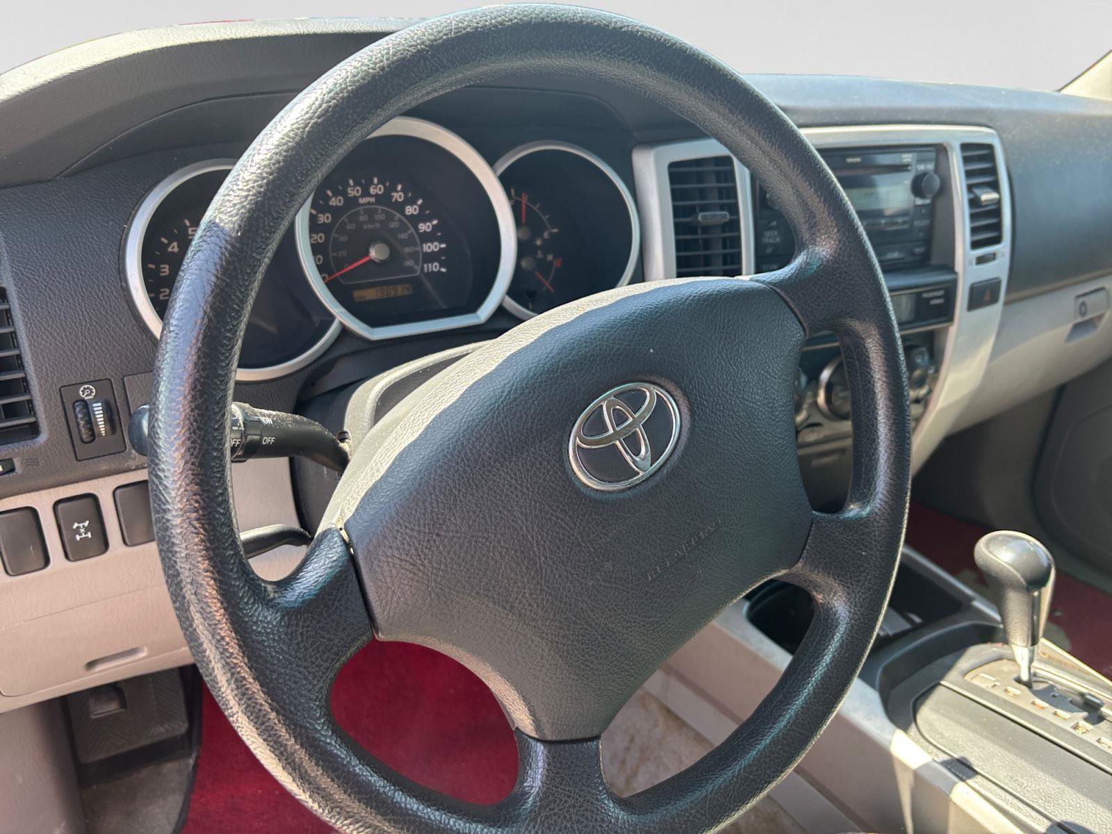 Used 2006 Toyota 4Runner SR5 AWD/4WD image 11