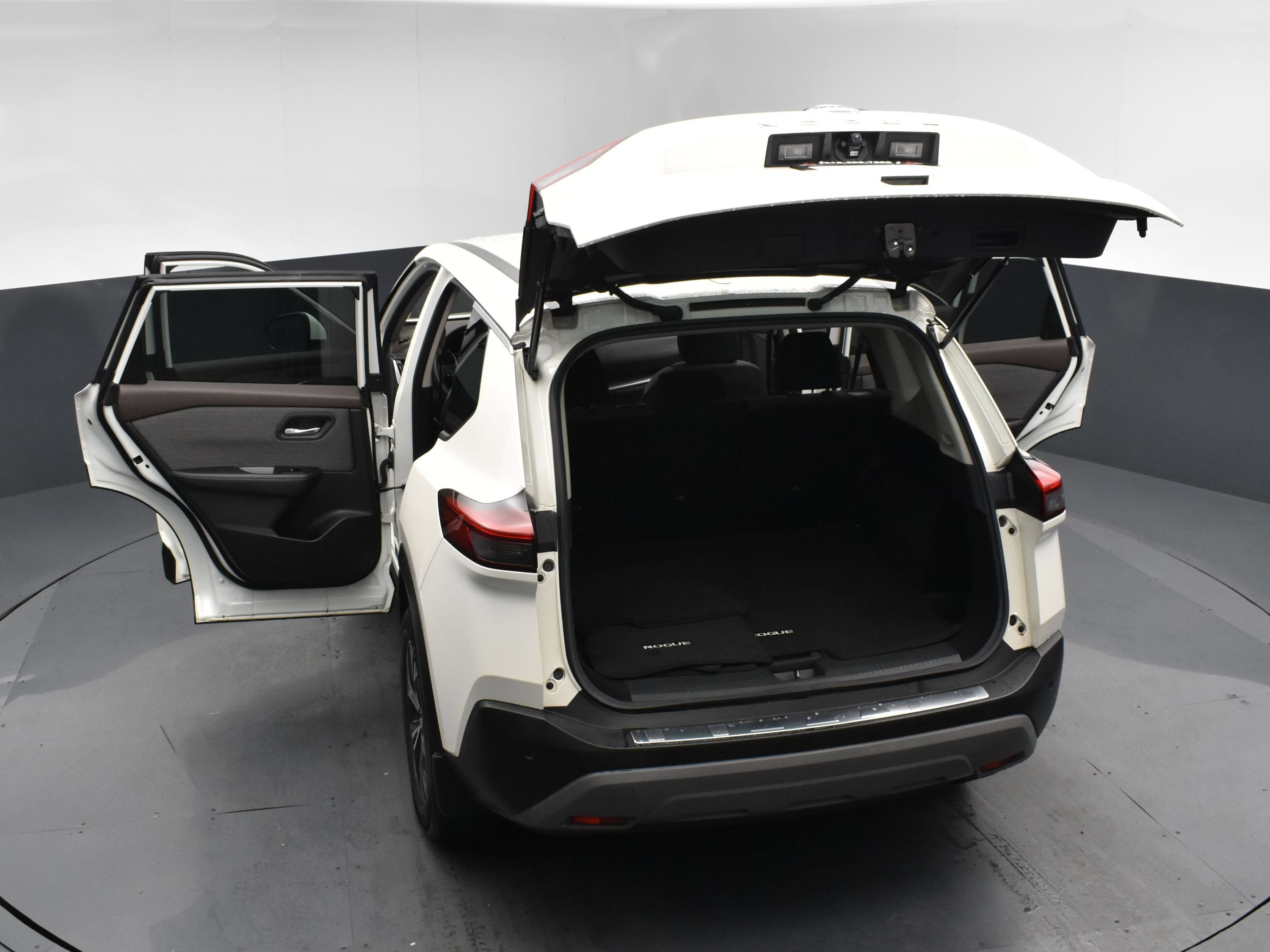 Used 2021 Nissan Rogue SV AWD/4WD image 21