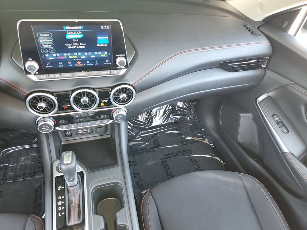 Used 2025 Nissan Sentra SR w/ Midnight Edition FWD image 17
