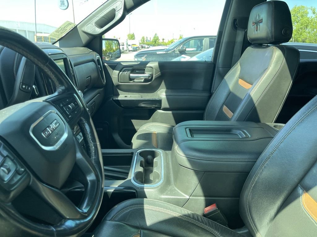 Used 2021 GMC Sierra 1500 AT4 w/ AT4 Premium Package AWD/4WD image 5