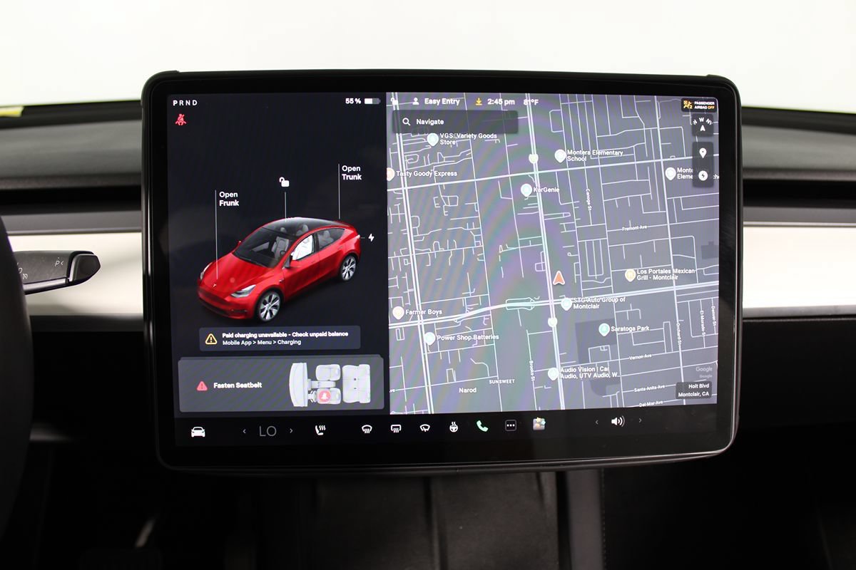 Used 2022 Tesla Model Y Long Range AWD/4WD image 28