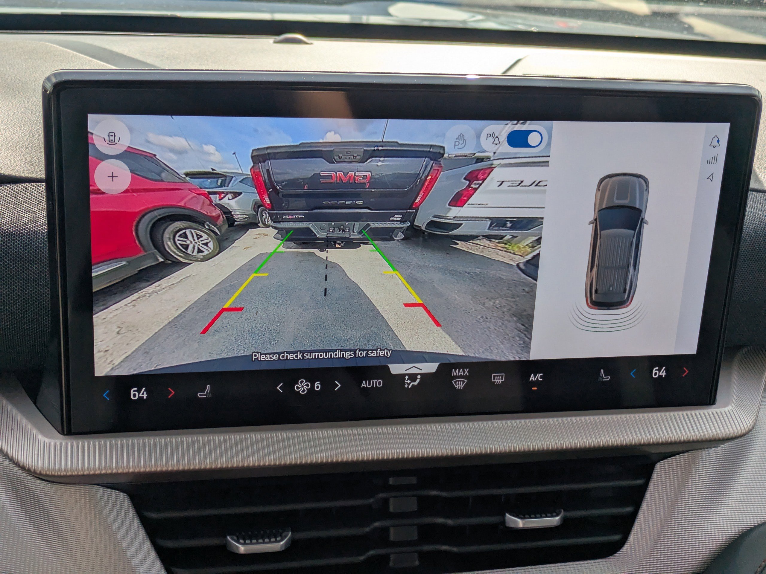 Used 2025 Ford Explorer Active image 24