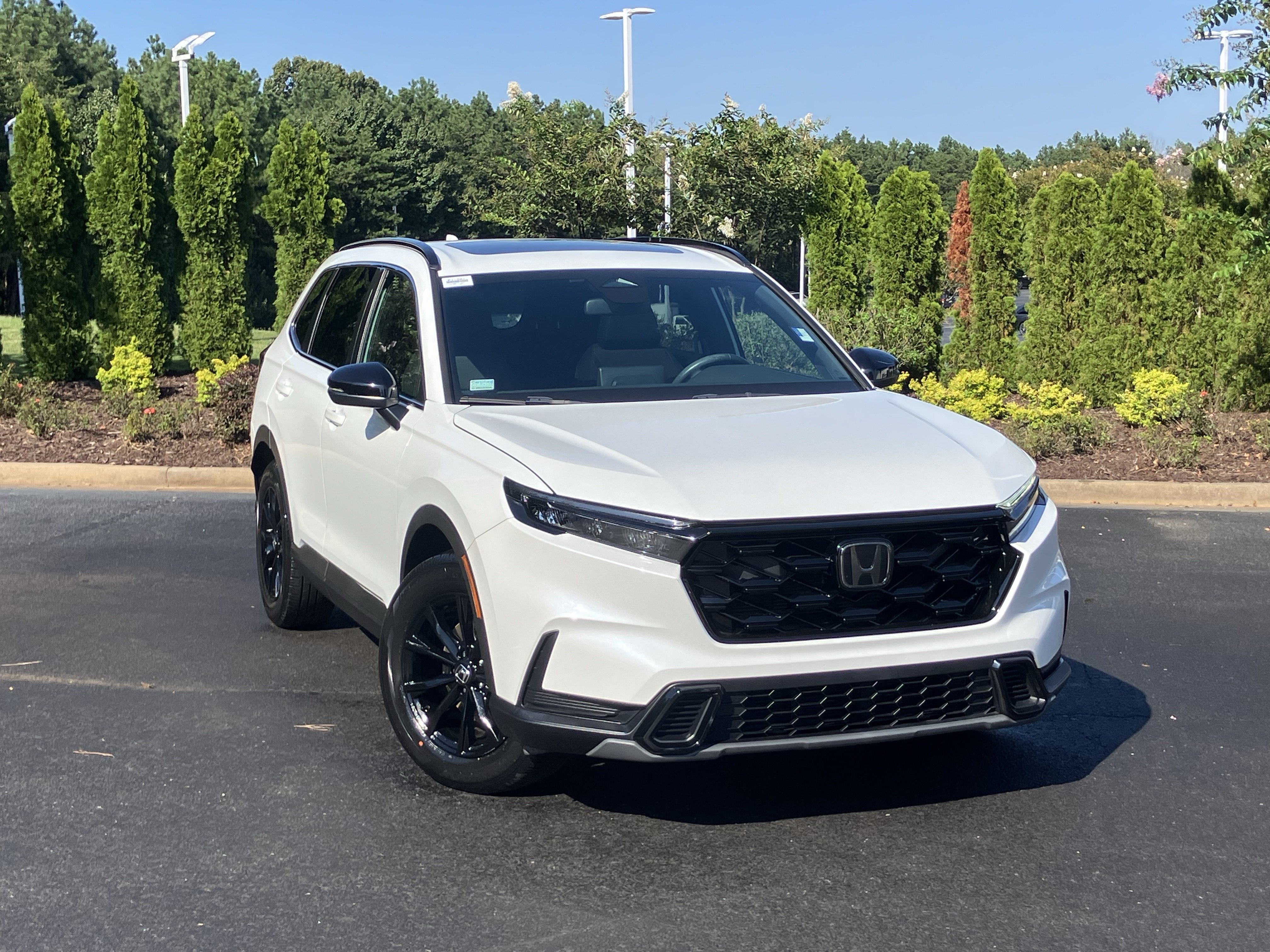 Used 2023 Honda CR-V Sport image 2