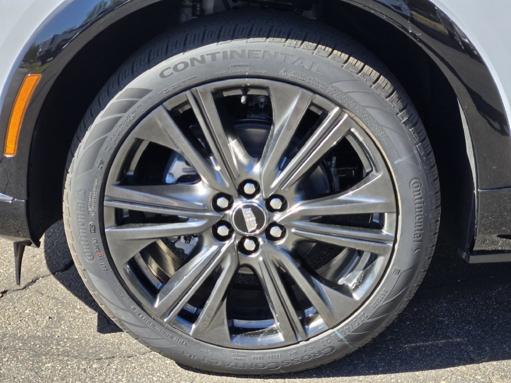 New 2027 Cadillac Optiq Premium Sport AWD/4WD image 6