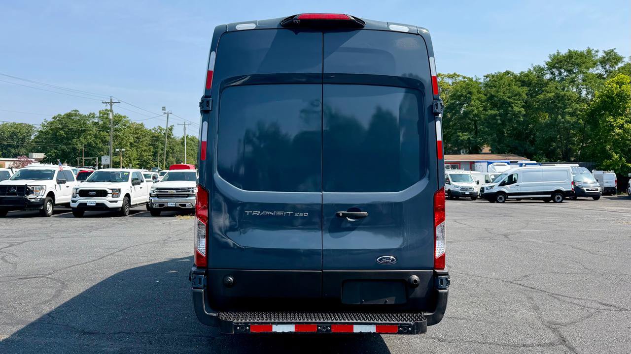 Used 2019 Ford Transit 250 148 High Roof Extended RWD image 7