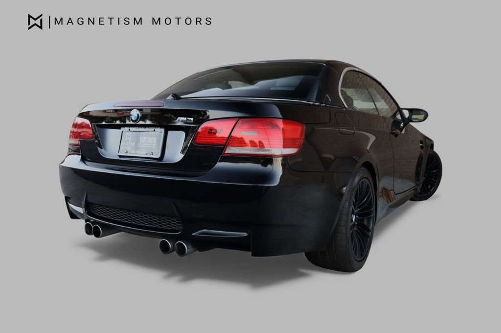 Used 2008 BMW M3 Convertible w/ Technology Pkg image 12