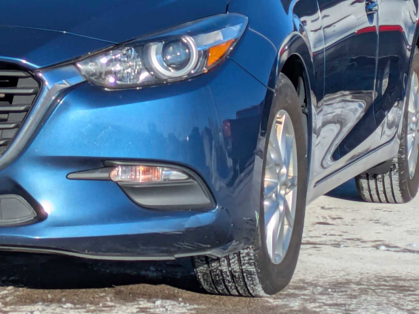 Used 2018 MAZDA MAZDA3 Sport image 7