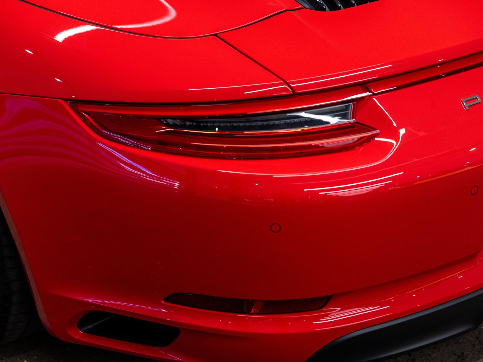 Certified 2019 Porsche 911 Targa 4S AWD/4WD image 23