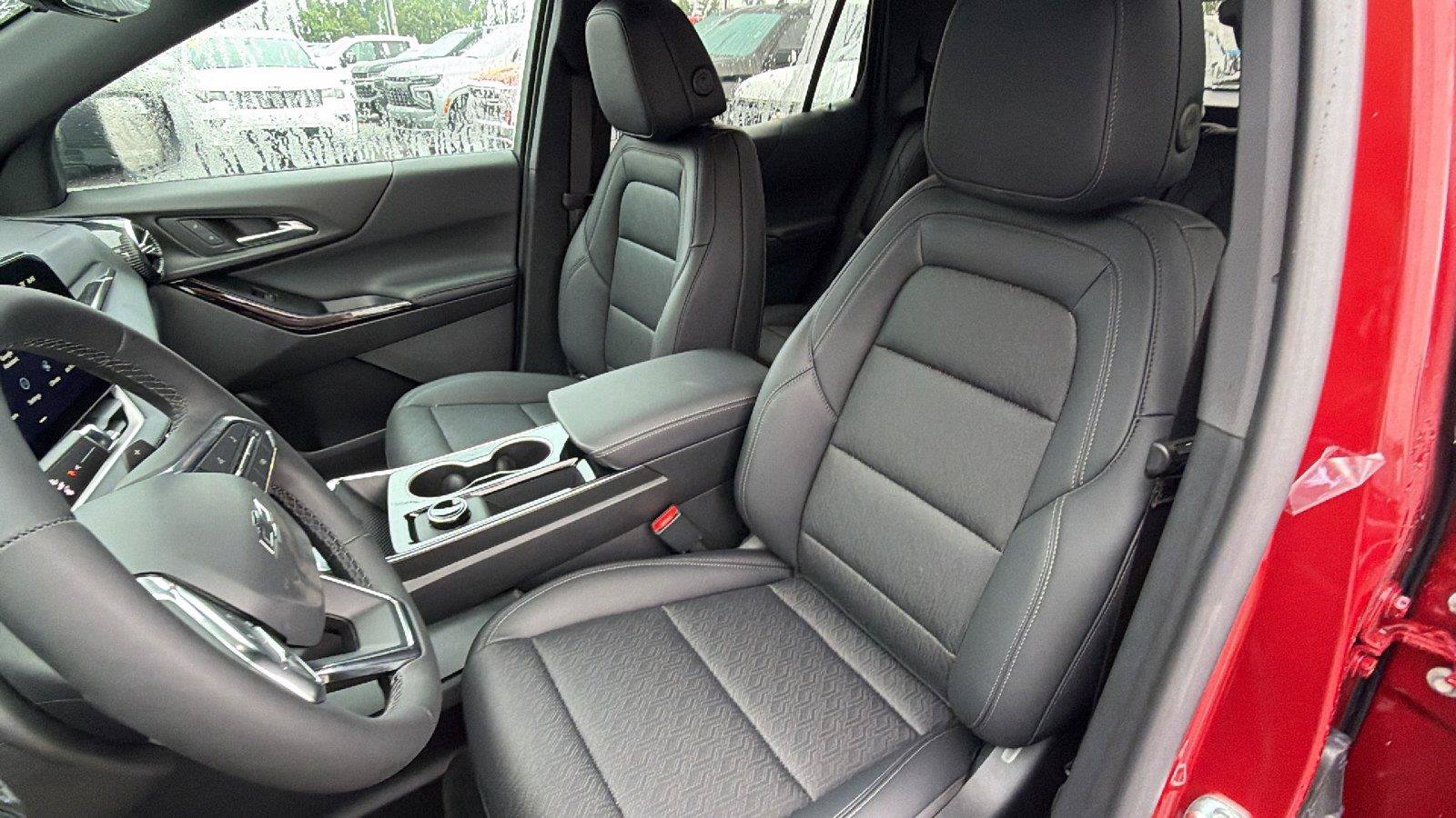 New 2027 Chevrolet Equinox LT w/ Convenience Package II FWD image 4