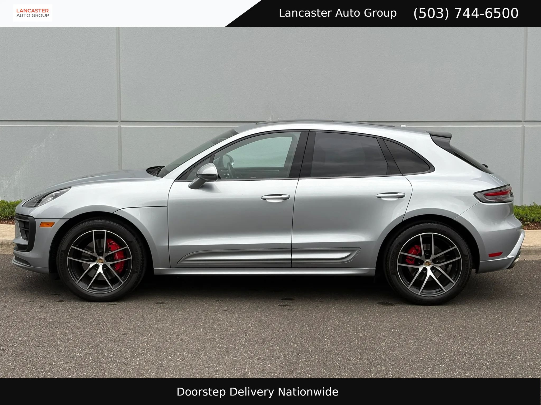 Used 2022 Porsche Macan S AWD/4WD image 3