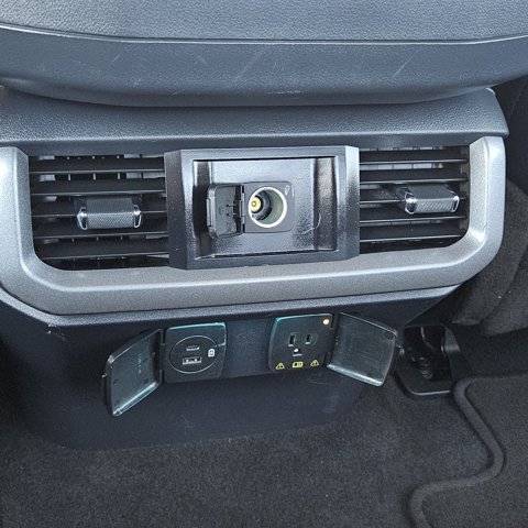 Used 2023 Ford F150 Lariat image 13