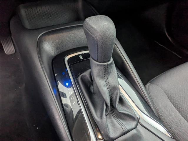 Used 2025 Toyota Corolla LE image 11