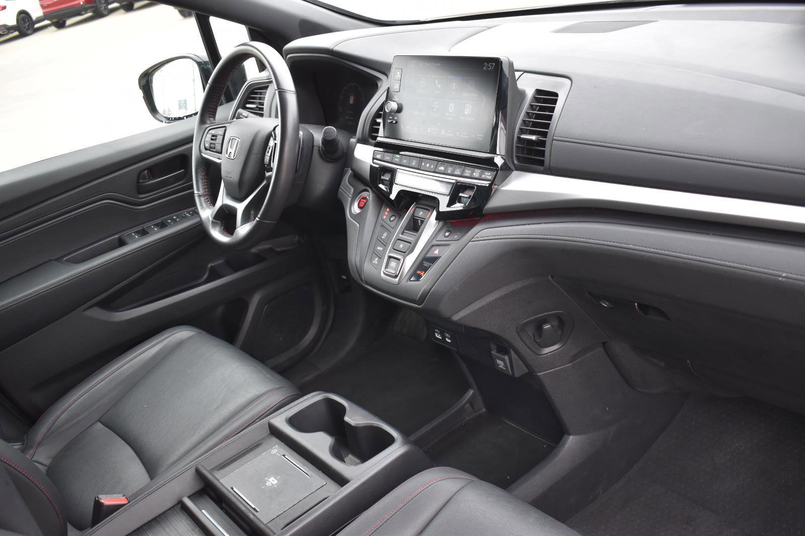Used 2025 Honda Odyssey Sport-L image 11