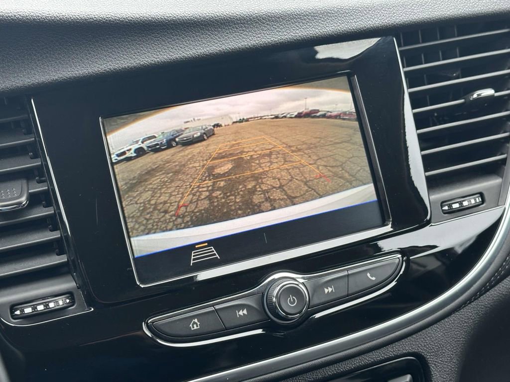 Used 2022 Buick Encore Preferred w/ Safety Package image 25