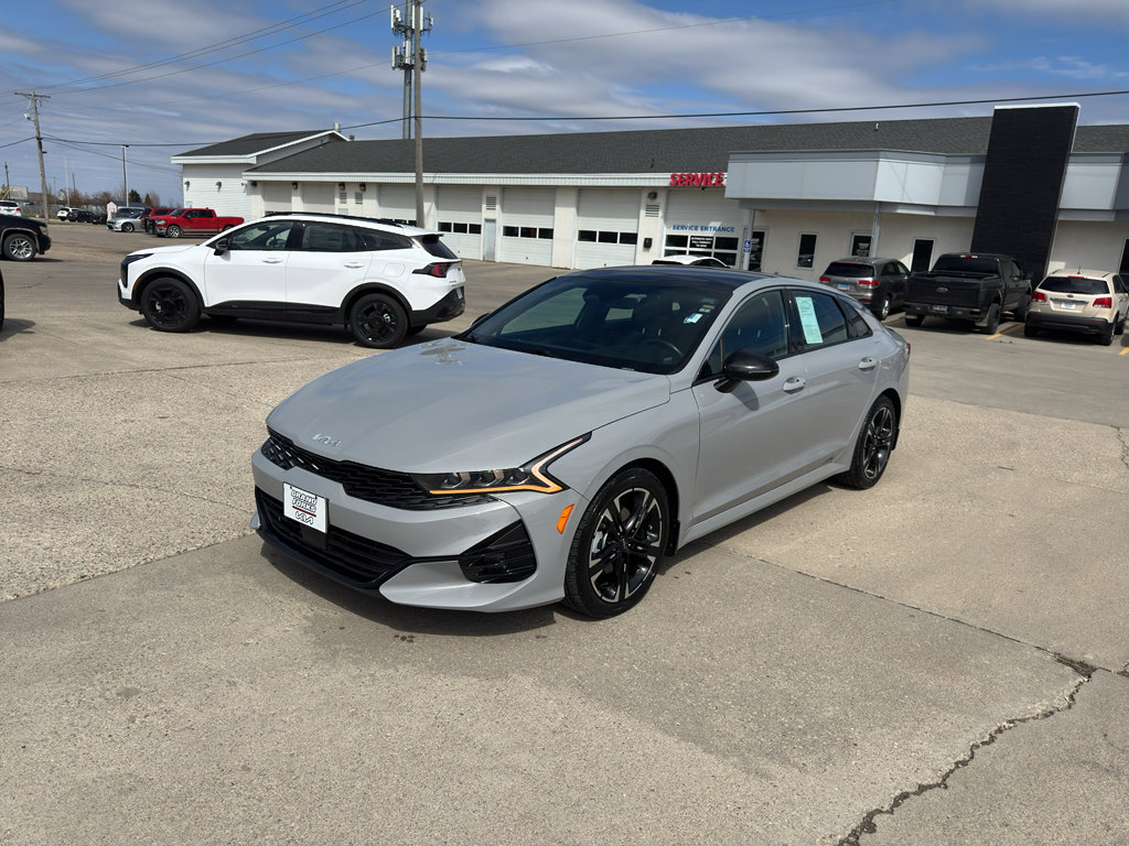 Used 2022 Kia K5 GT-Line w/ GT-Line Awd Premium Package image 2