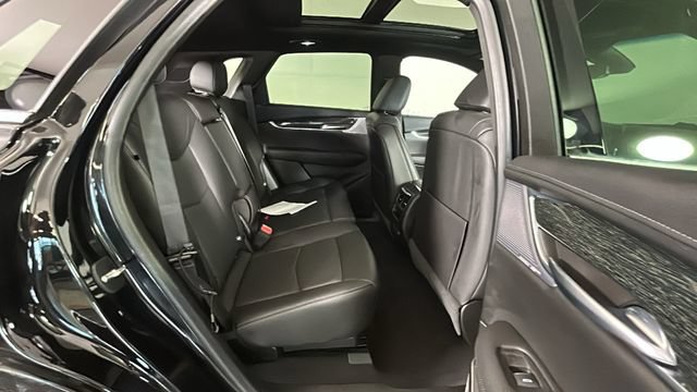 Used 2021 Cadillac XT5 Premium Luxury FWD image 30