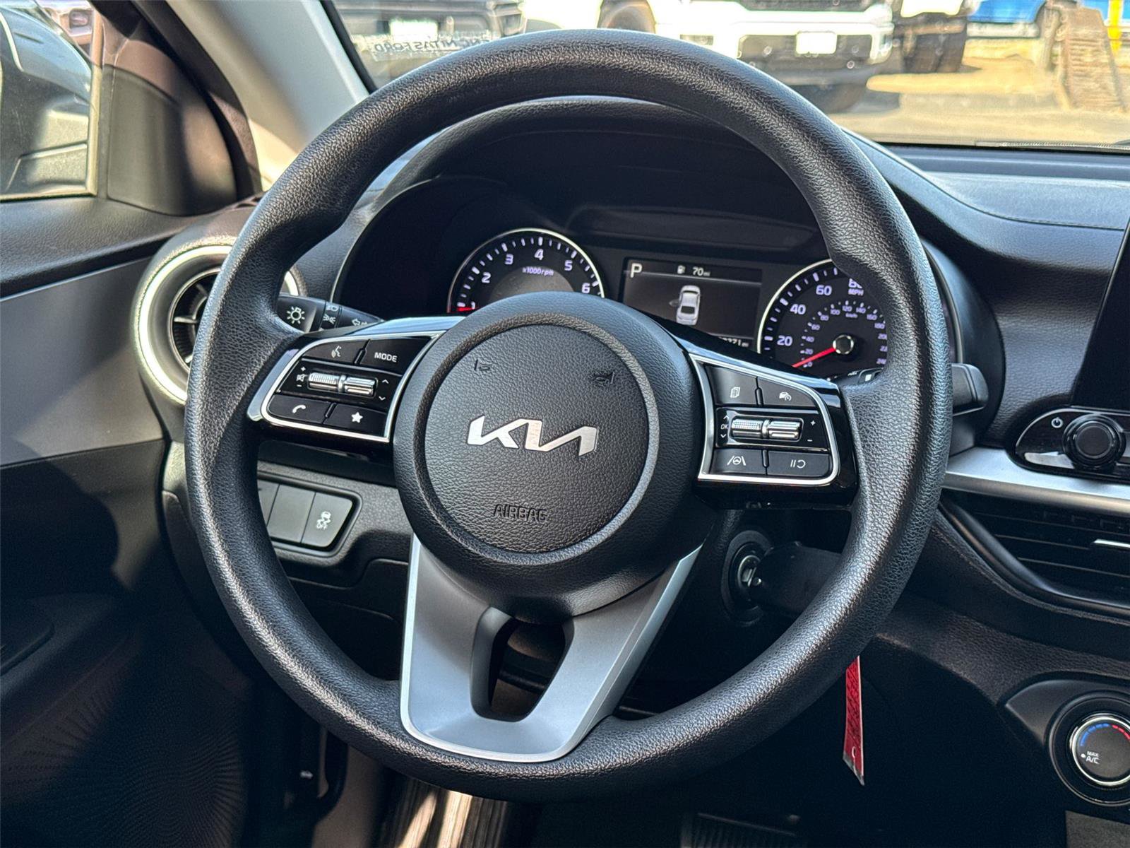 Used 2023 Kia Forte LXS w/ LXS Technology Package FWD image 24