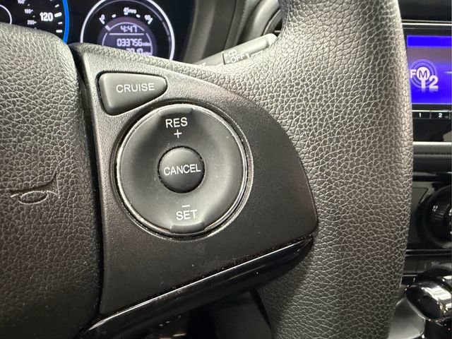 Certified 2022 Honda HR-V LX image 32