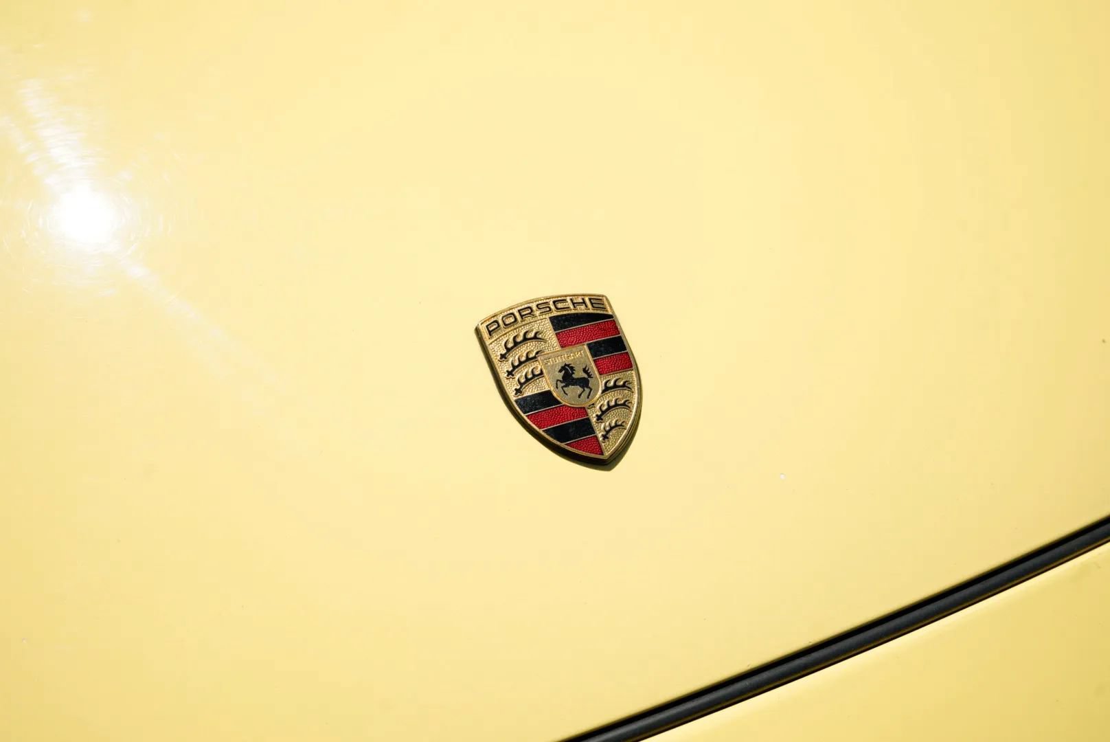 Used 1997 Porsche 911 Carrera RWD image 18