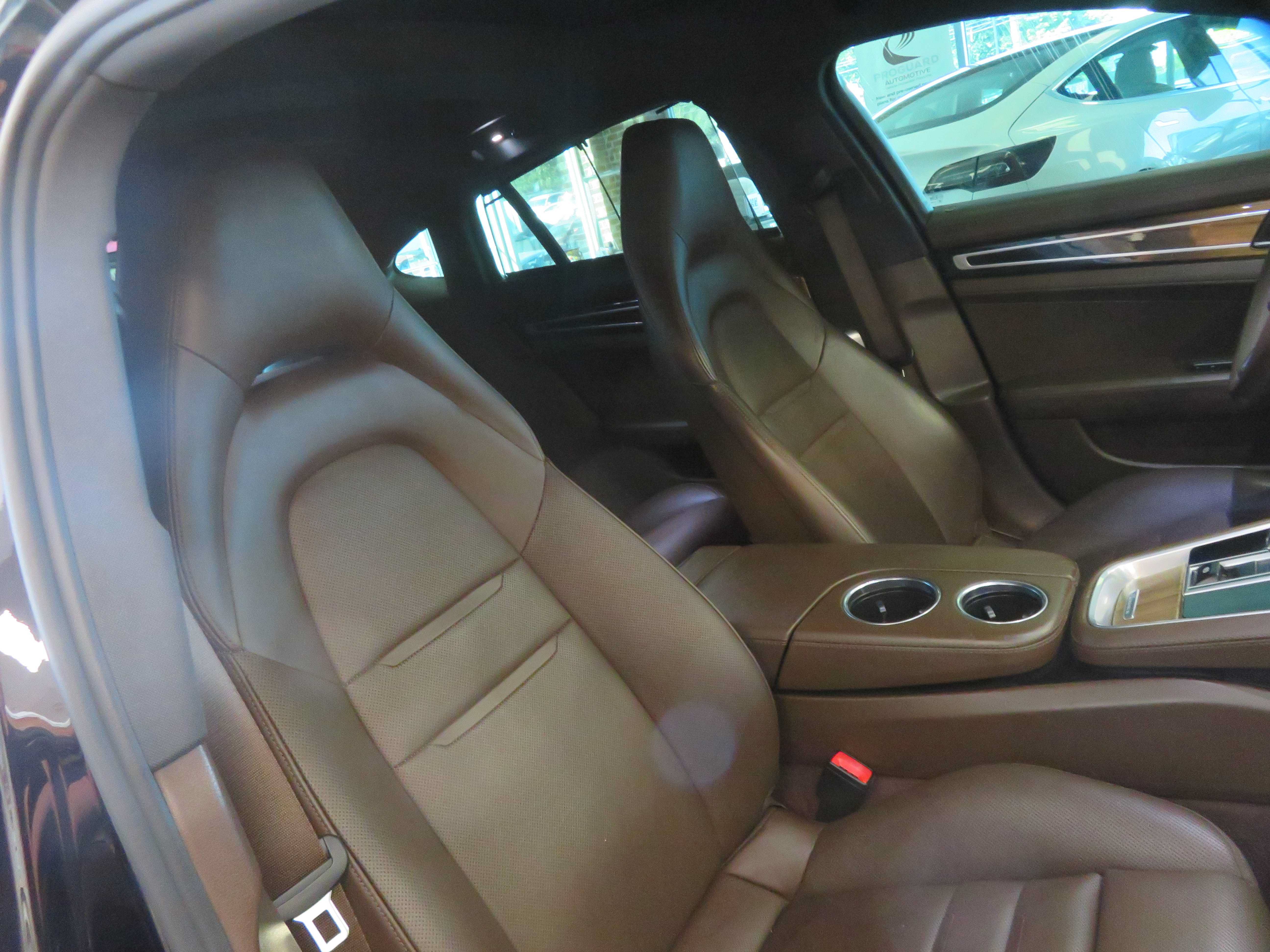 Used 2018 Porsche Panamera 4S AWD/4WD image 30