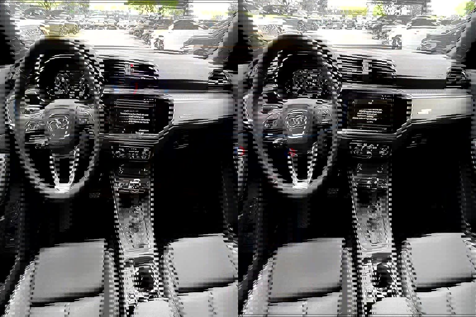 Used 2025 Audi Q3 2.0T Premium w/ Convenience Package image 16