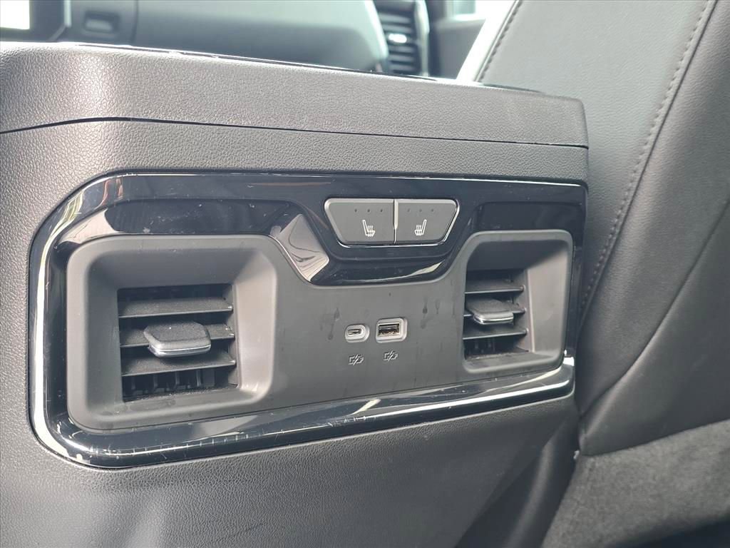 Certified 2022 GMC Sierra 1500 AT4 w/ AT4 Premium Package image 7