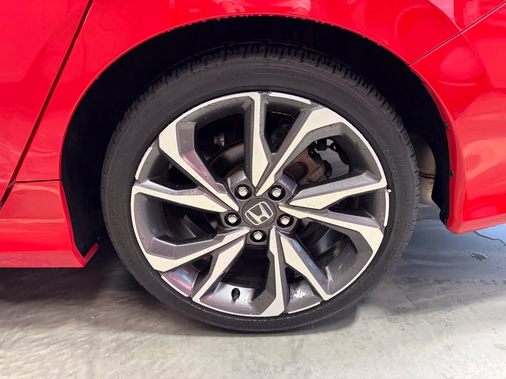 Used 2020 Honda Civic Touring image 24