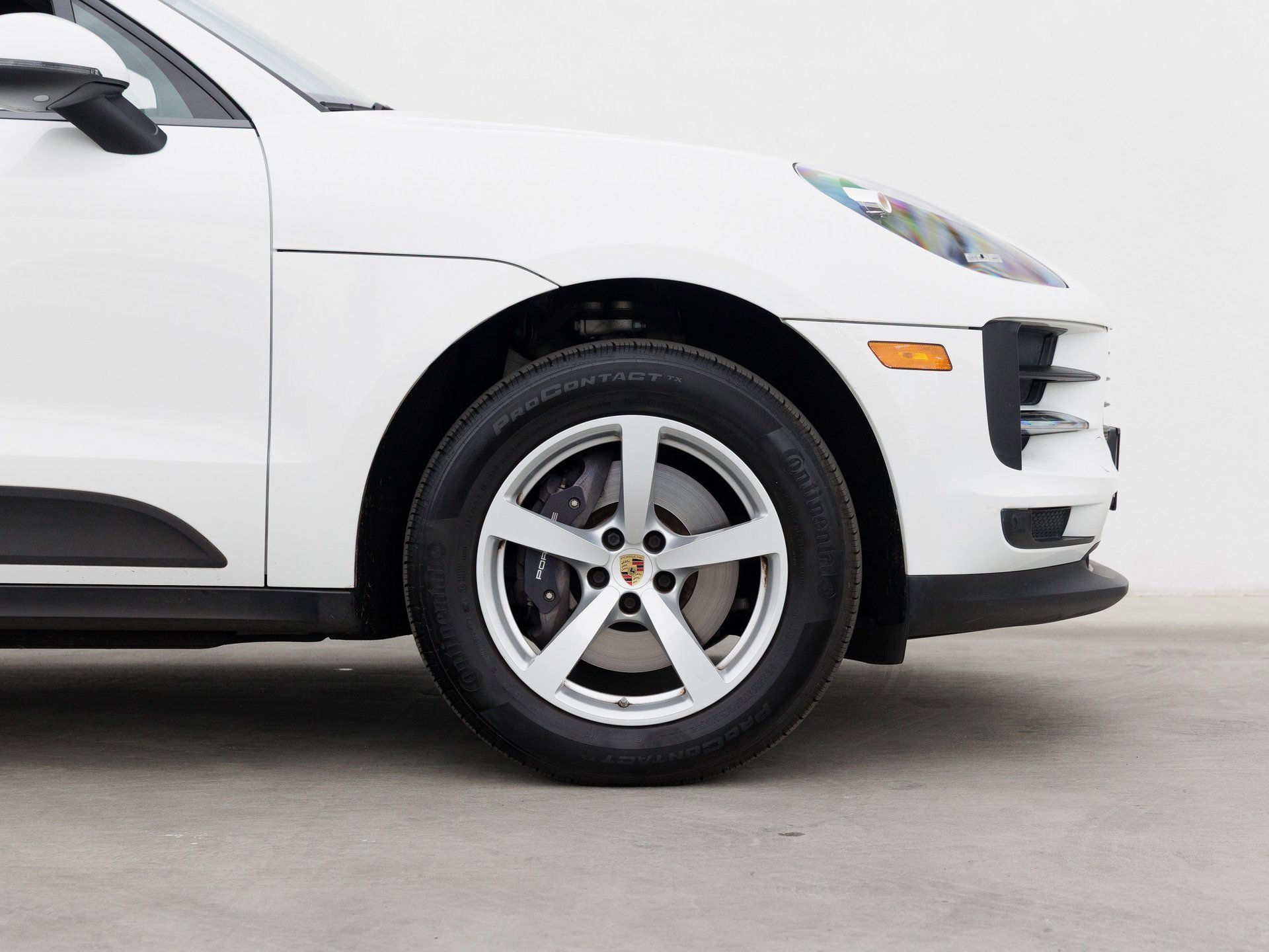 Used 2021 Porsche Macan image 11