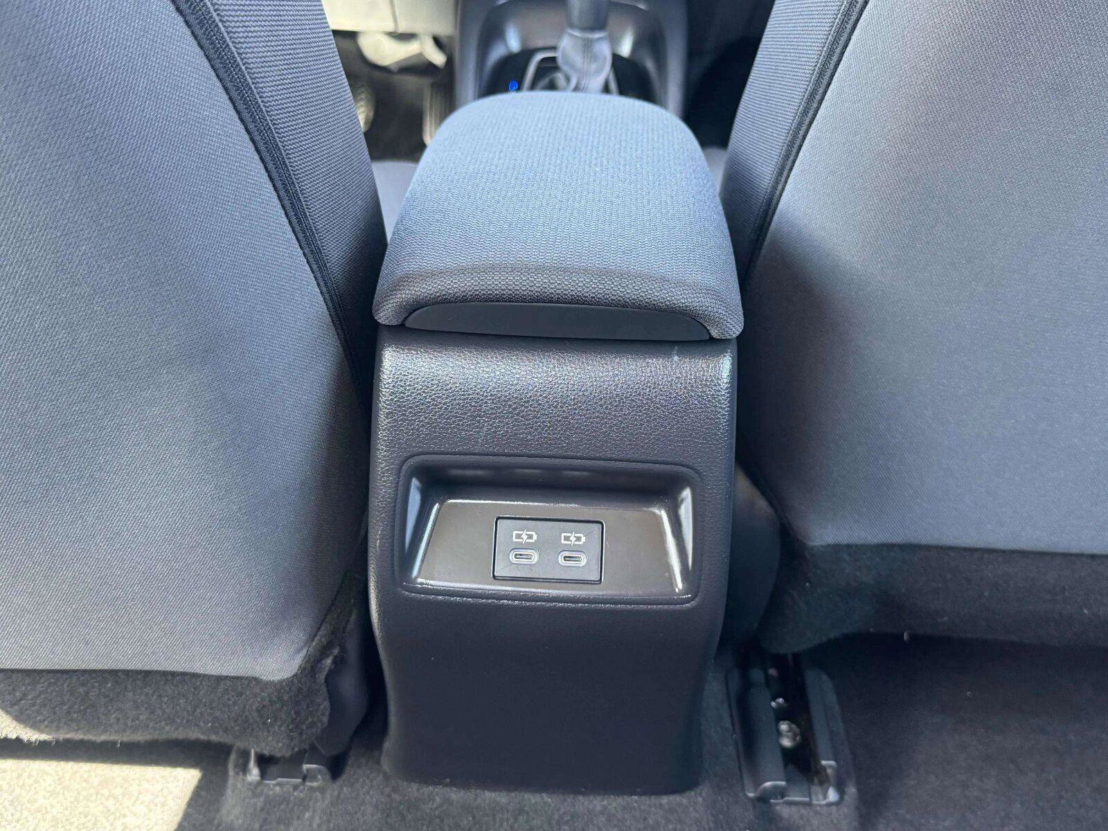 Used 2025 Toyota Corolla LE FWD image 48