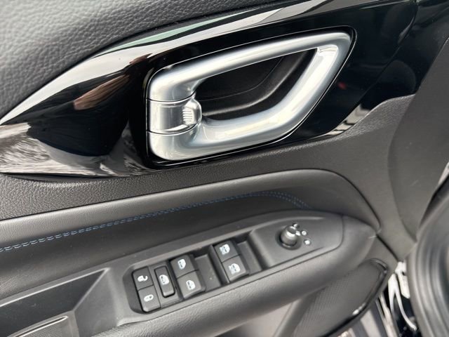 New 2026 Jeep Compass Latitude image 18