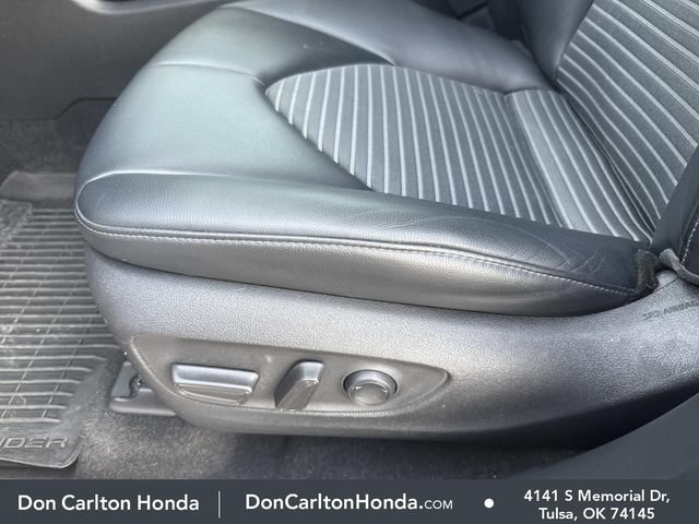 Used 2024 Toyota Highlander XSE FWD image 14