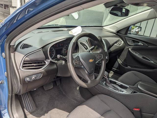 Used 2024 Chevrolet Malibu LT FWD image 8