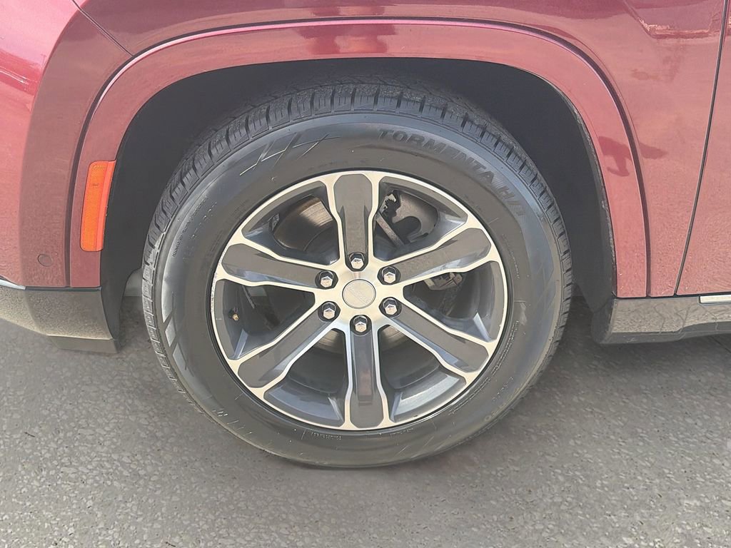 Used 2023 Jeep Grand Wagoneer 4WD image 43