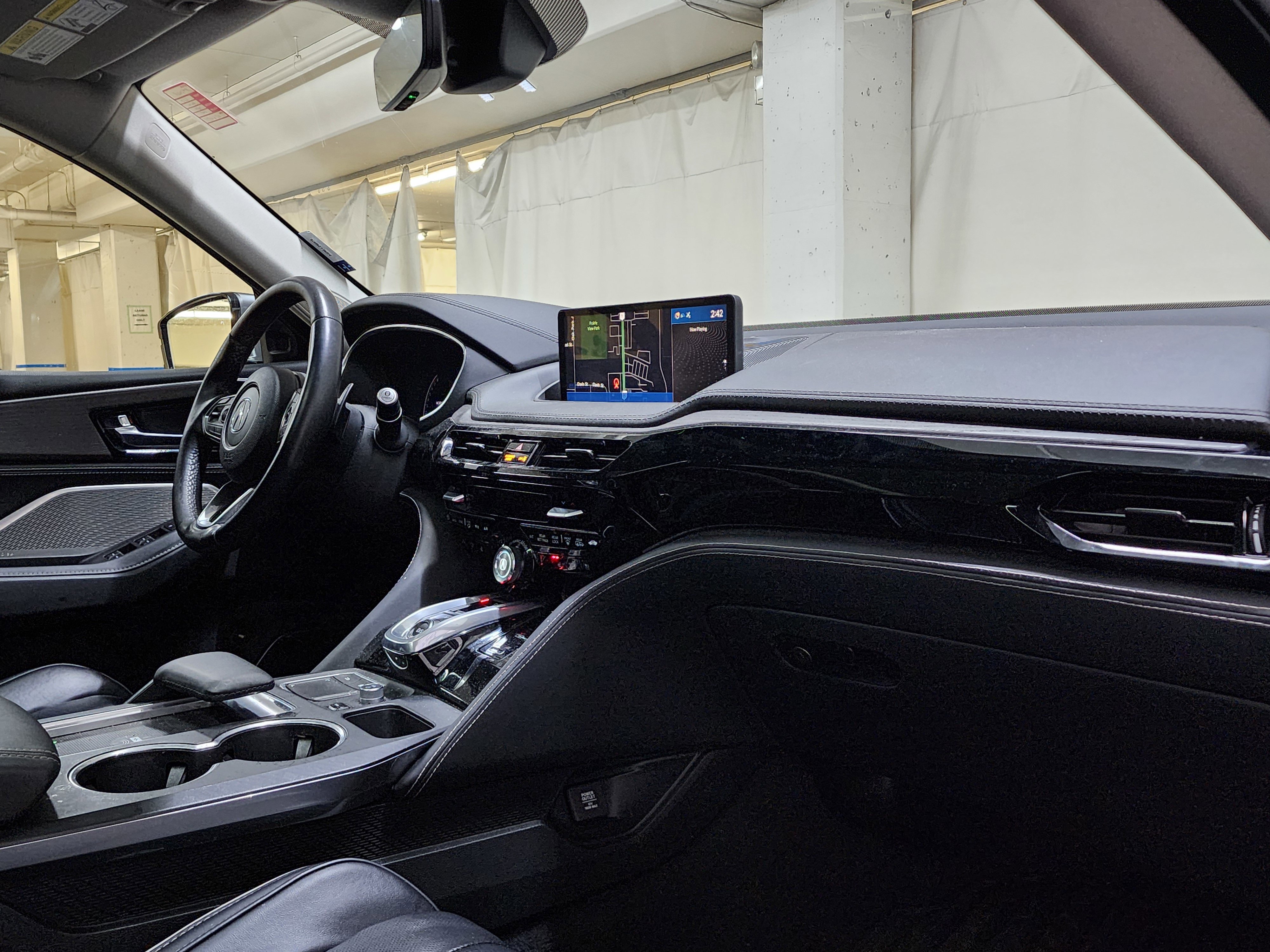 Certified 2023 Acura MDX SH-AWD w/ Advance Package image 22