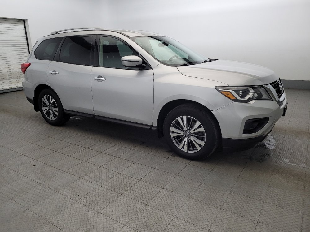Used 2020 Nissan Pathfinder S image 11