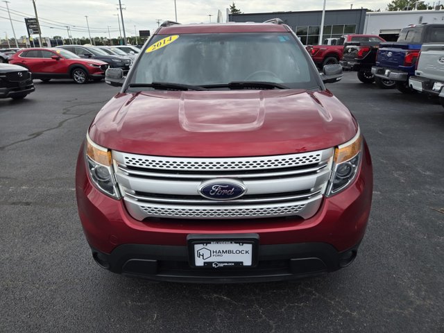 Used 2014 Ford Explorer XLT FWD image 3