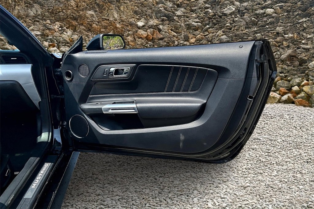 Used 2017 Ford Mustang GT Premium w/ Equipment Group 401A image 21