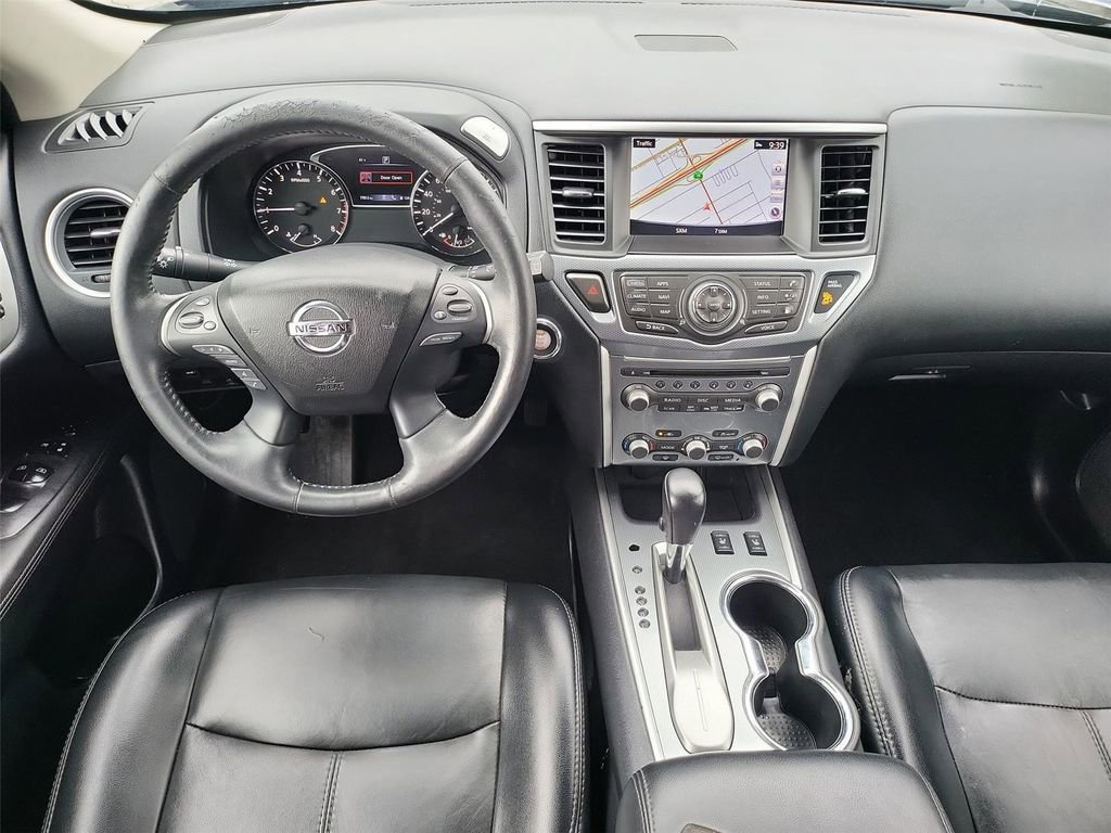 Used 2019 Nissan Pathfinder SL FWD image 12