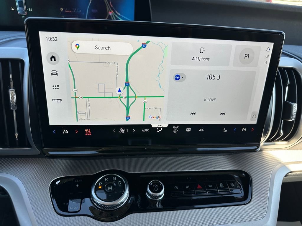 New 2025 Ford Expedition Active image 9