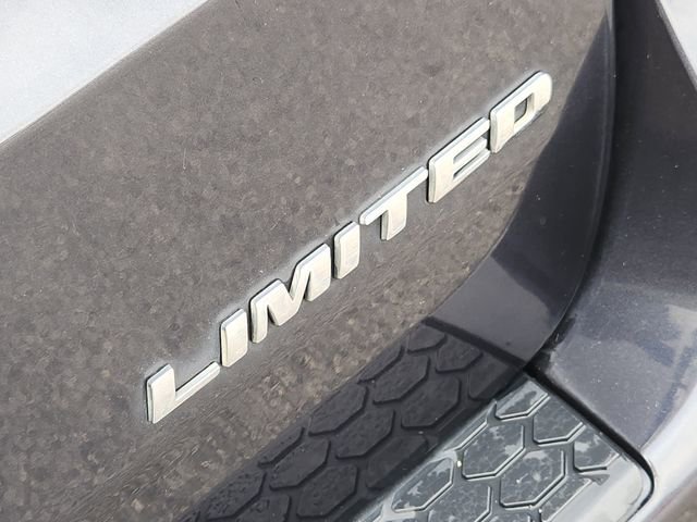 Used 2016 Dodge Durango Limited w/ Nav & Power Liftgate Group image 9