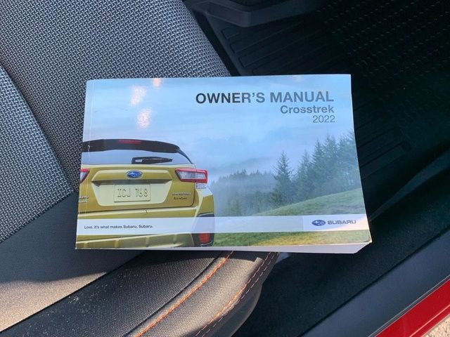Used 2022 Subaru Crosstrek 2.0i Premium w/ Moonroof Package image 12